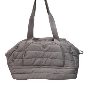 SOLD - Gaiam quilted duffle gym/weekender bag